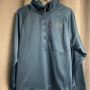 North Face Men’s Sweater Medium